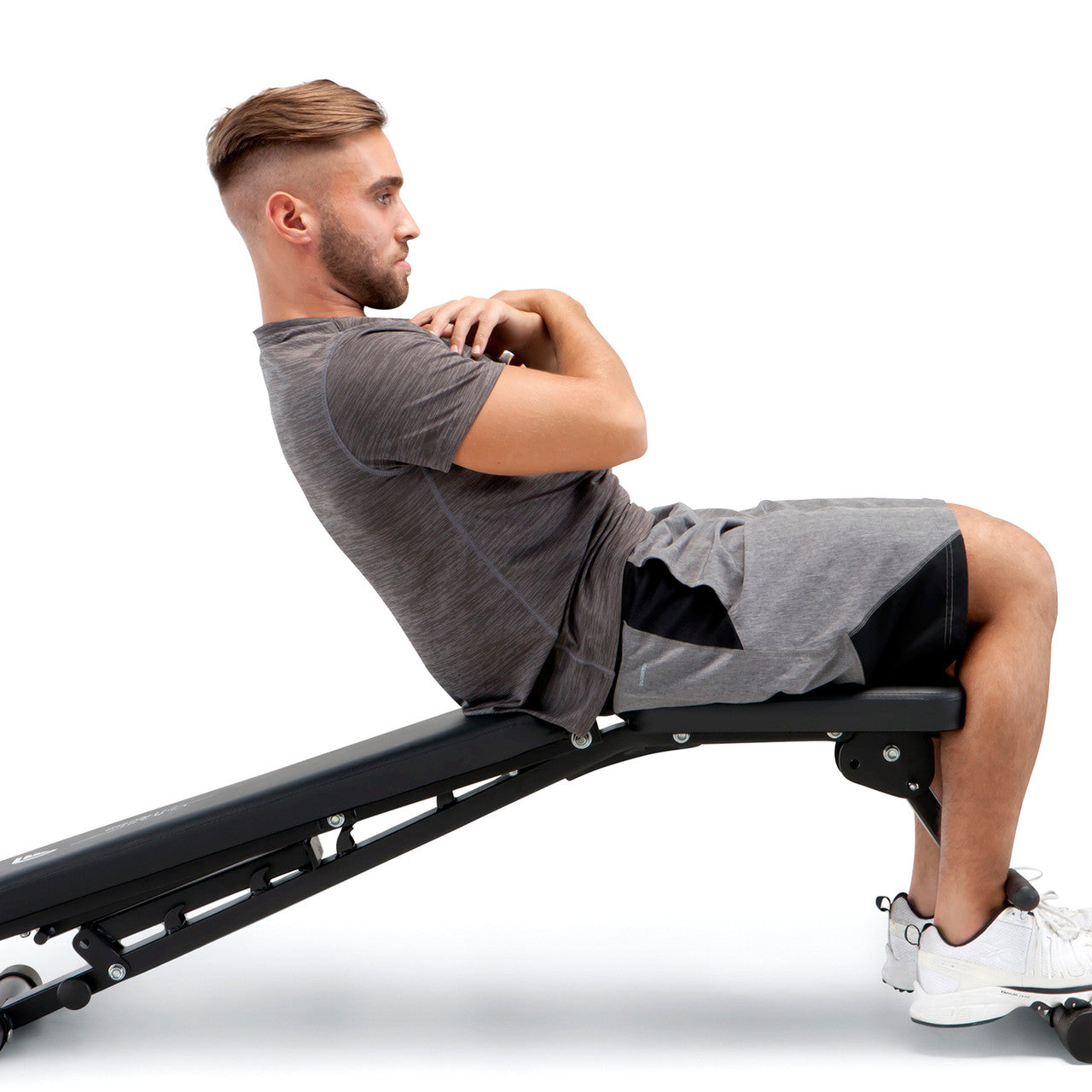 Adjustable Weight Bench with Six Position Mechanism Circuit Fitness AMZ-617BN - Sit Ups