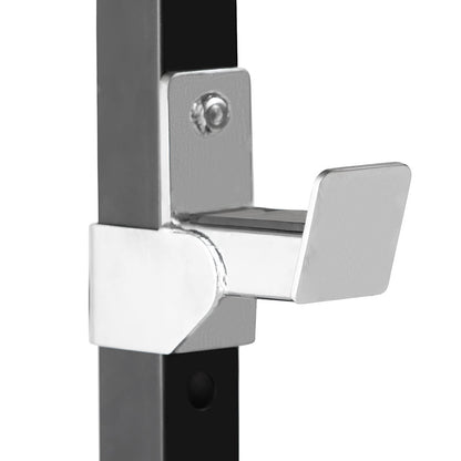 The Steelbody T-Rack STB-98001  includes sturdy bar catches